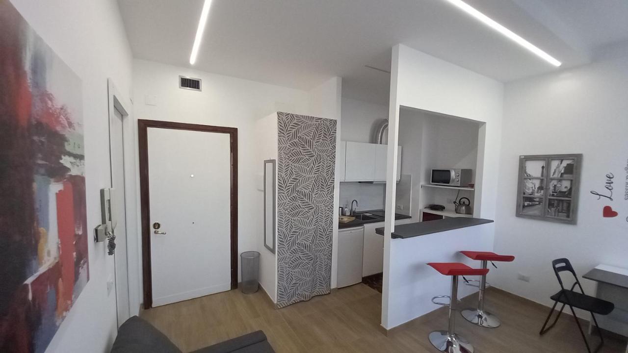 Crystal Apartment ローマ エクステリア 写真